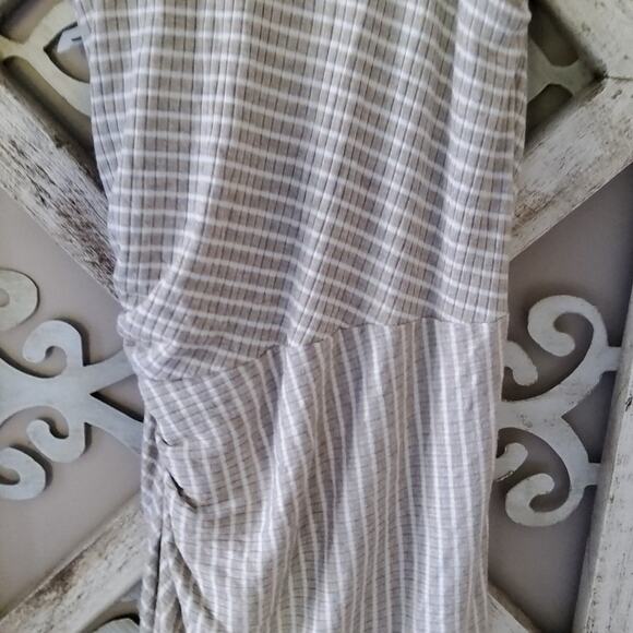 Bailey 44 Women's Sleeveless Faux Wrap Surplice Tiva Mini Dress in Linen & White - Picture 13 of 15